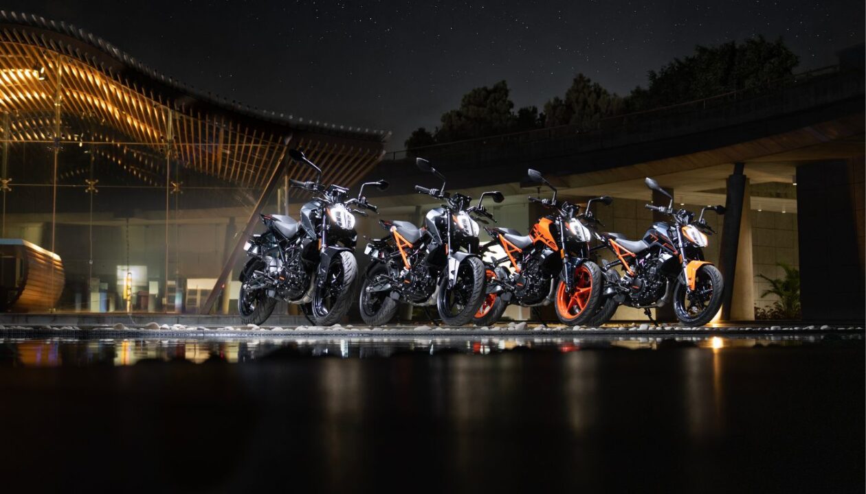2026-KTM-200-Duke-Colours.jpg